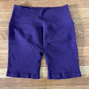 Spiritual Gangster Seamless Biker Short in Blackberry XS/SM